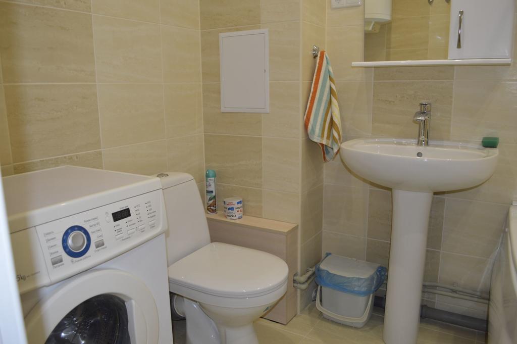 Khmelʼnytsʼkyy Apartment On Pribuzhskaya 2 מראה חיצוני תמונה
